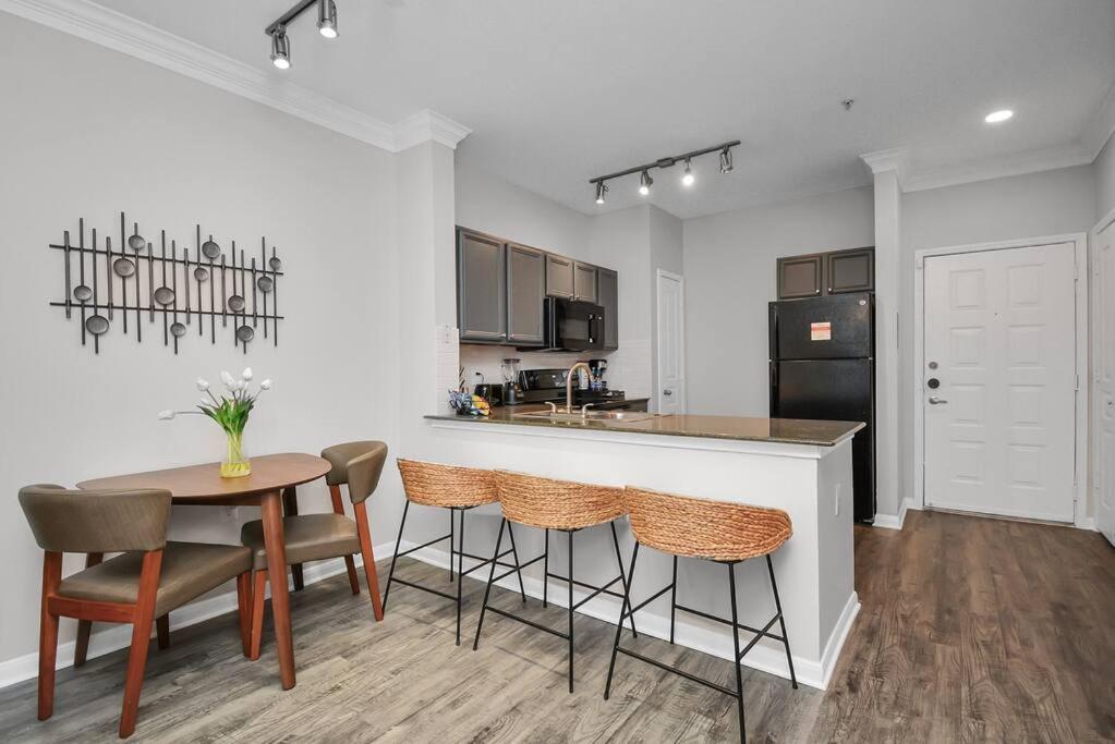 The Bohemian Escape Near Rice Village In Houston! Extérieur photo
